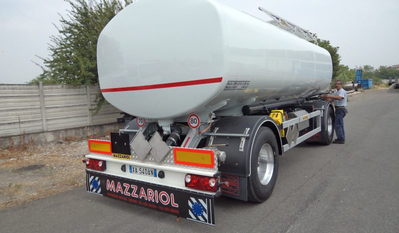 RIMORCHIO CISTERNA AUTOPORTANTE P310 pieno
